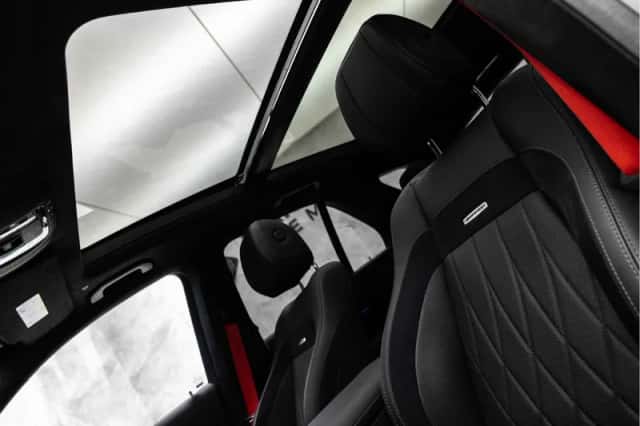 Mercedes-Benz GLE (2024) thumbnail 28