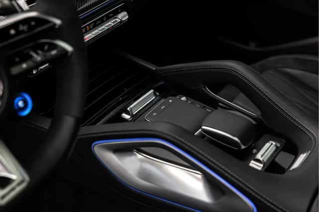Mercedes-Benz GLE (2024) thumbnail 39