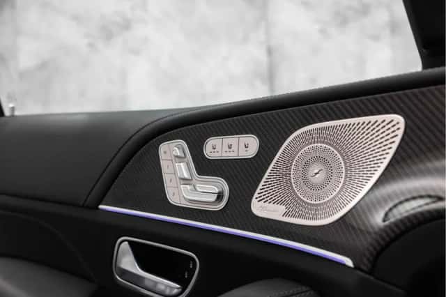 Mercedes-Benz GLE (2024) thumbnail 40