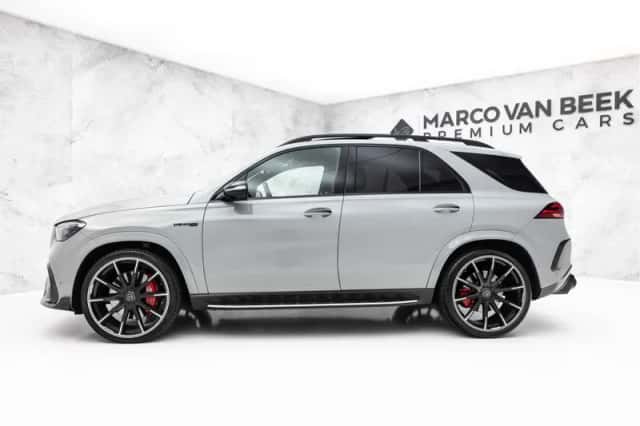 Mercedes-Benz GLE (2024) thumbnail 5