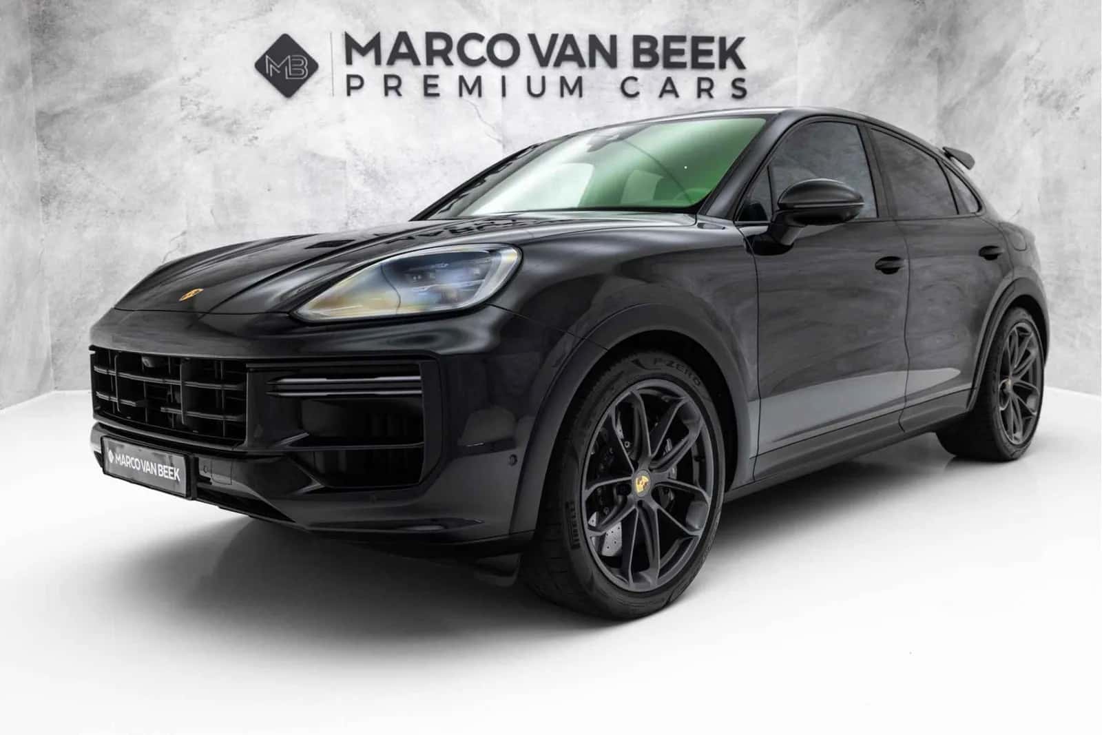 Porsche Cayenne (2024) — foto 1