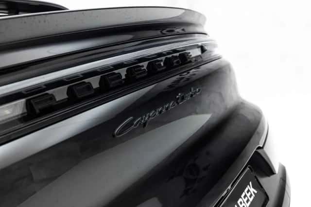 Porsche Cayenne (2024) thumbnail 16