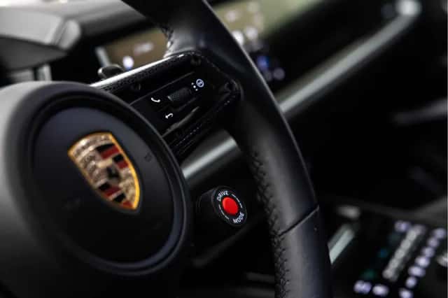 Porsche Cayenne (2024) thumbnail 25