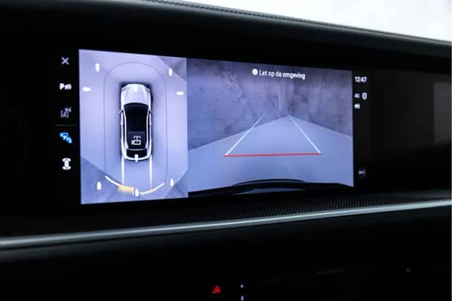 Porsche Cayenne (2024) thumbnail 46