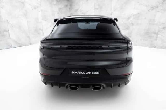 Porsche Cayenne (2024) thumbnail 10