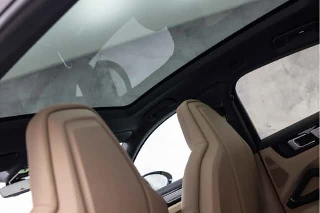 Porsche Cayenne (2022) thumbnail 15