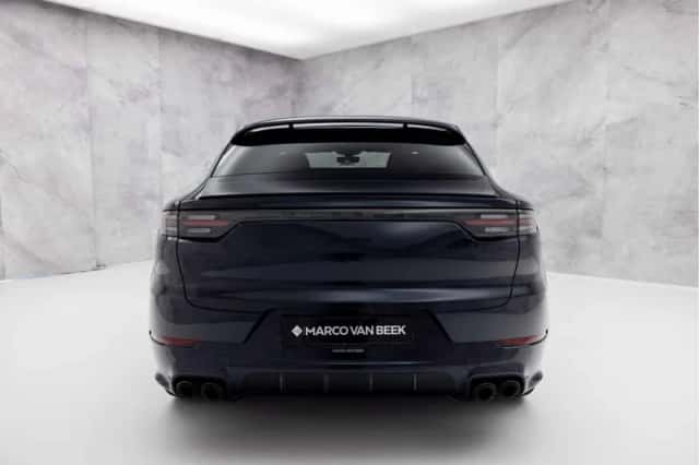 Porsche Cayenne (2022) thumbnail 10