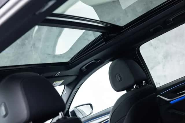 BMW 5-Serie (2023) thumbnail 14