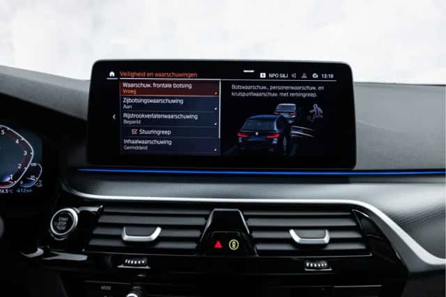 BMW 5-Serie (2023) thumbnail 35