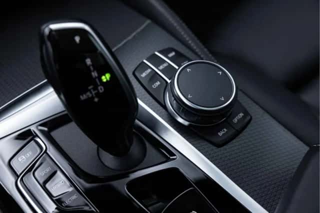 BMW 5-Serie (2023) thumbnail 50