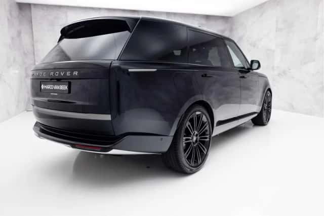 Land Rover Range Rover (2025) thumbnail 2