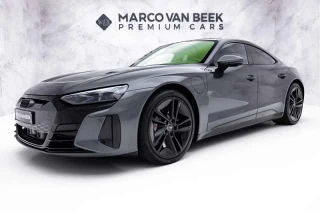 Audi e-tron GT (2023) thumbnail 1