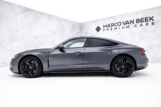 Audi e-tron GT (2023) thumbnail 5