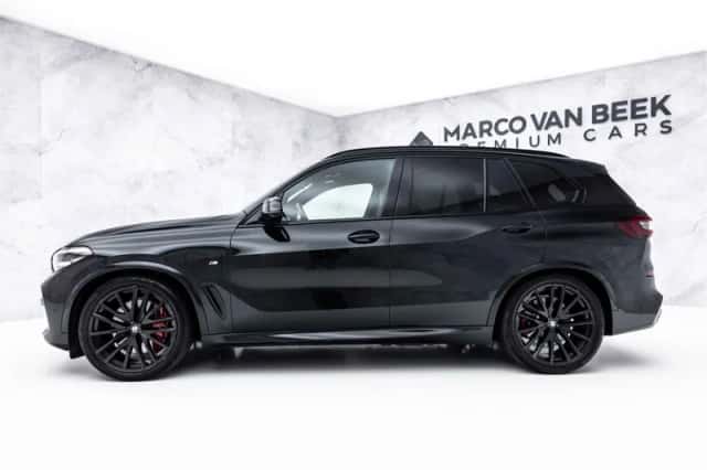 BMW X5 (2021) thumbnail 4