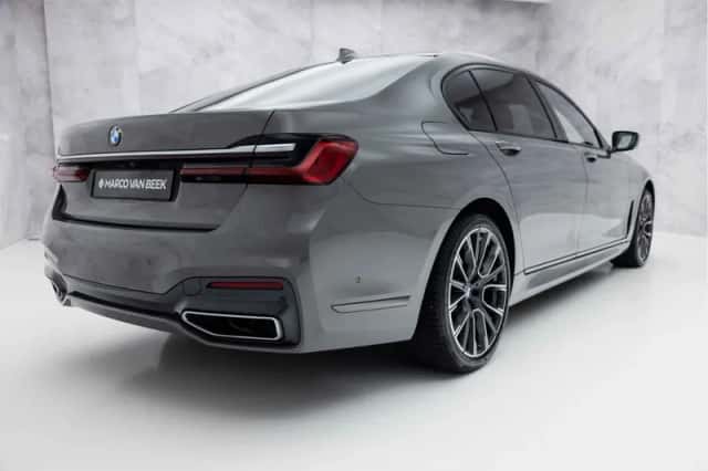 BMW 7-Serie (2020) thumbnail 2