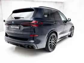 BMW X5 (2024) thumbnail 2