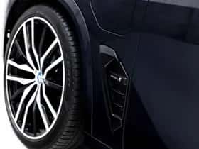 BMW X5 (2024) thumbnail 9