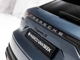 Porsche Cayenne (2017) thumbnail 11