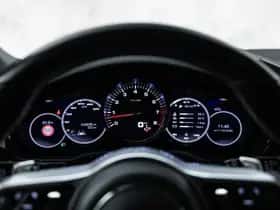 Porsche Cayenne (2017) thumbnail 29