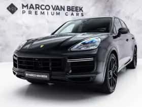 Porsche Cayenne (2019) thumbnail 4