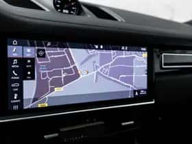 Porsche Cayenne (2019) thumbnail 40