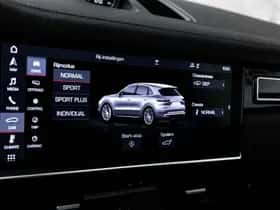 Porsche Cayenne (2019) thumbnail 41
