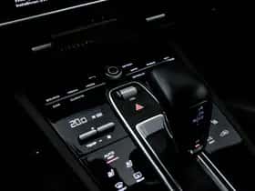 Porsche Cayenne (2019) thumbnail 49