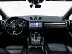 Porsche Cayenne (2018) thumbnail 20