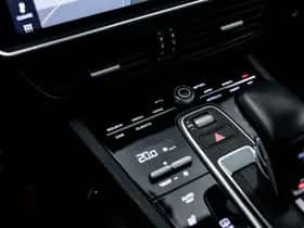 Porsche Cayenne (2018) thumbnail 48