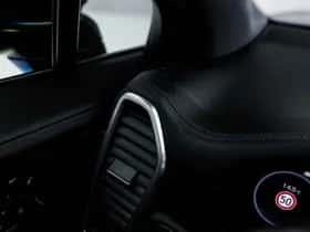 Porsche Cayenne (2018) thumbnail 55