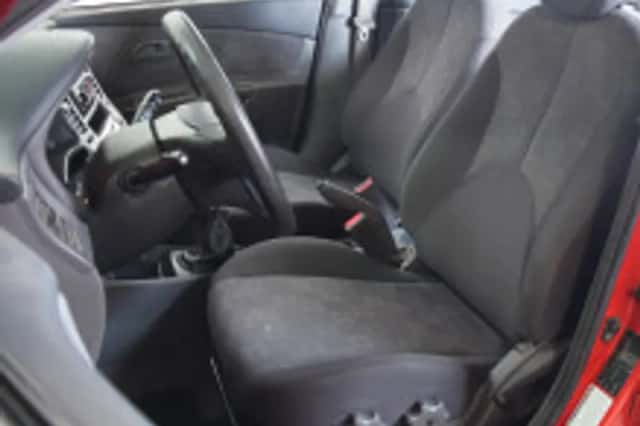 Kia Rio (2006) thumbnail 6