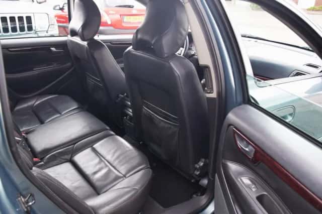 Volvo V70 (2000) thumbnail 23