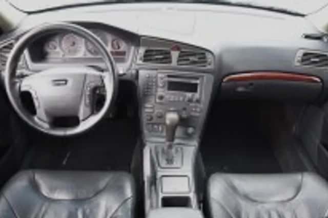 Volvo V70 (2000) thumbnail 4