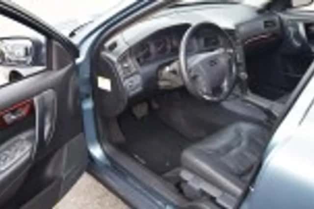 Volvo V70 (2000) thumbnail 40