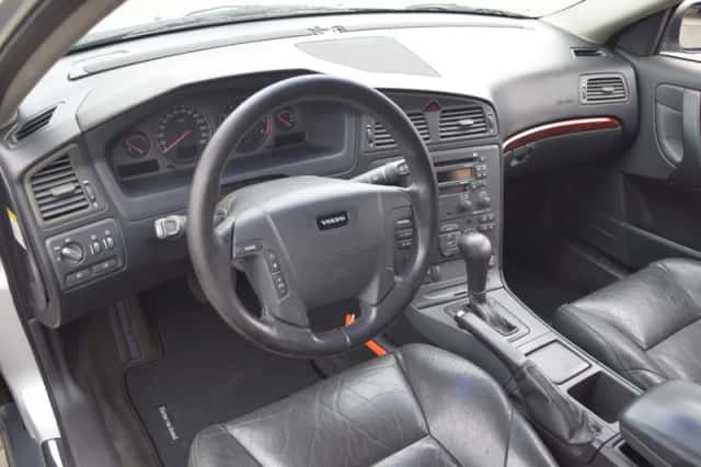 Volvo V70 (2000) thumbnail 5