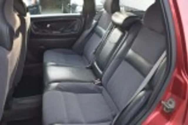Volvo V70 (1998) thumbnail 36
