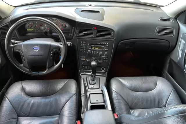 Volvo Xc70 (2003) thumbnail 9