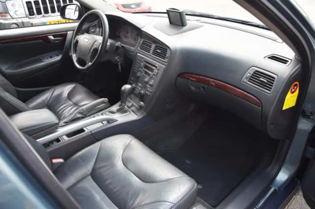 Volvo Xc70 (2000) thumbnail 27