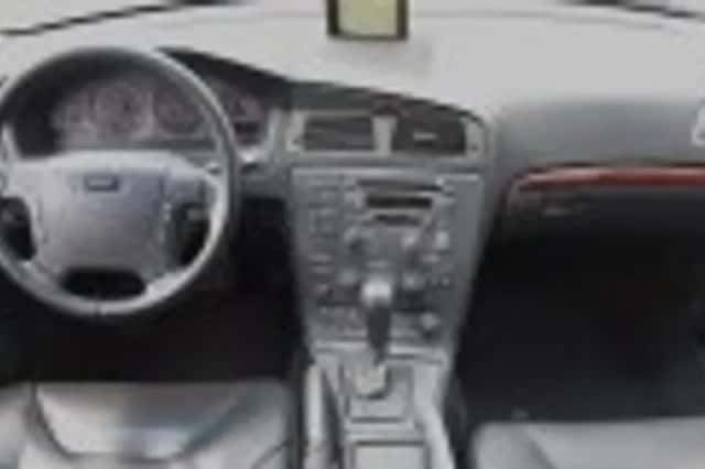 Volvo Xc70 (2000) thumbnail 38