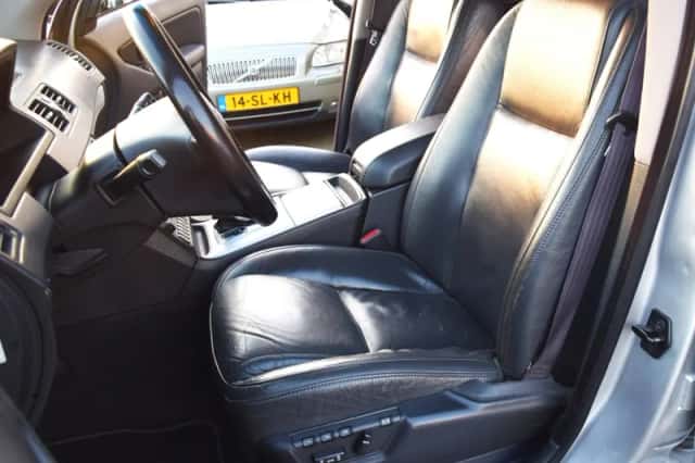 Volvo XC90 (2004) thumbnail 12