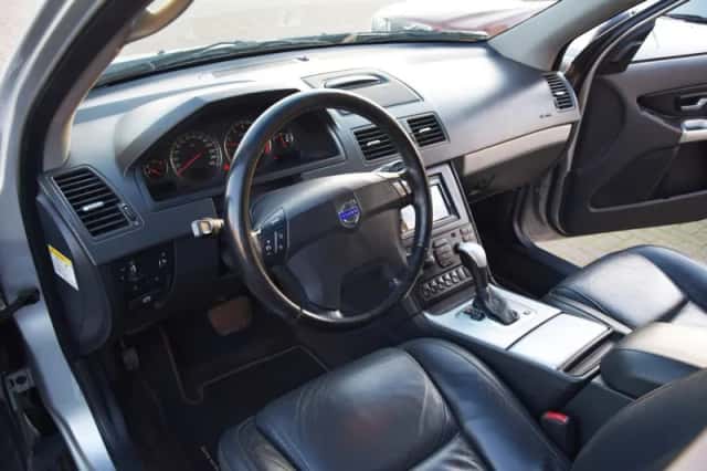 Volvo XC90 (2004) thumbnail 14