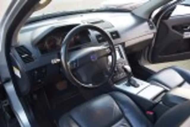 Volvo XC90 (2004) thumbnail 45