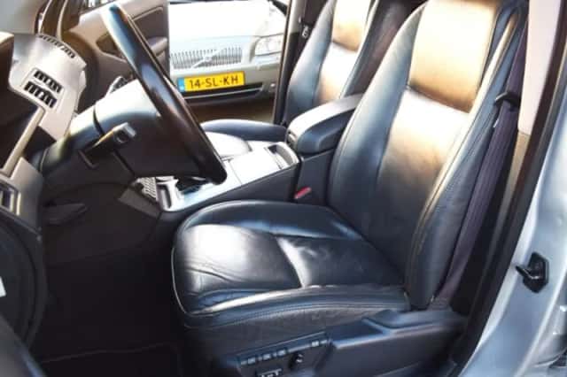 Volvo XC90 (2004) thumbnail 74