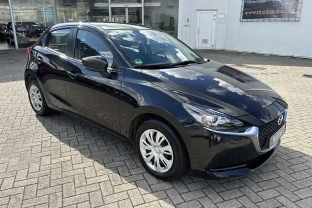 Mazda 2 (2021) thumbnail 5