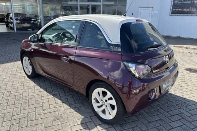 Opel Adam (2017) thumbnail 3