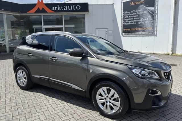 Peugeot 3008 (2017) thumbnail 1