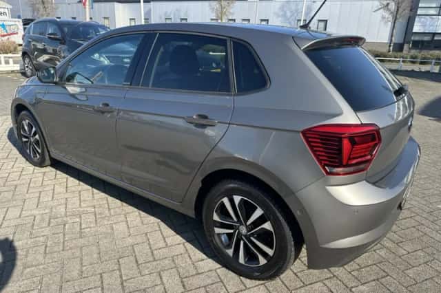 Volkswagen Polo (2019) thumbnail 3