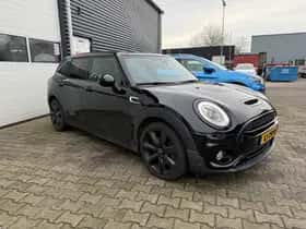 MINI Clubman (2016) thumbnail 4