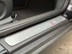 MINI Clubman (2016) thumbnail 32