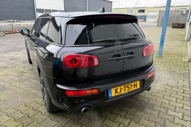 MINI Clubman (2016) thumbnail 5